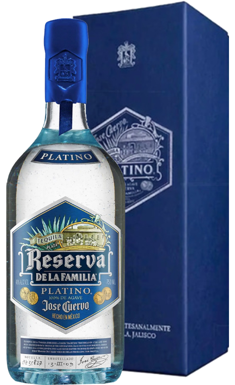 Хосе Куэрво Платина Резерва Де Ла Фамилья в подарочной упаковке