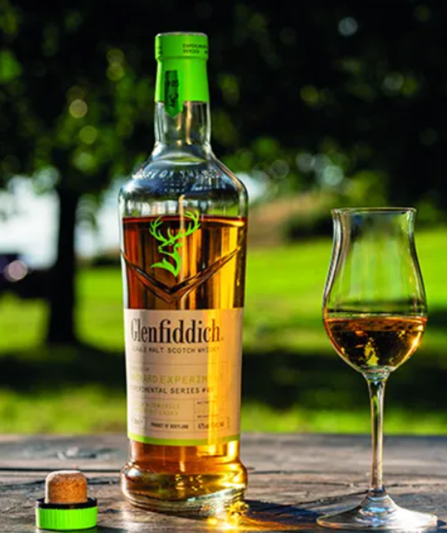 Гленфиддик Орхард Эксперимент в подарочной упаковке (туба)
