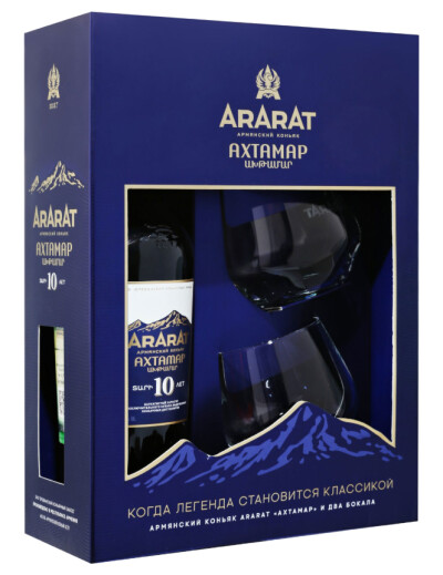 Арарат Ахтамар 10 лет в подарочной упаковке с двумя бокалами фото Арарат Ахтамар 10 лет в подарочной упаковке с двумя бокалами фото