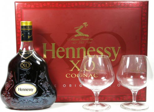 Хеннесси X.O. в подарочной упаковке с 2 бокалами