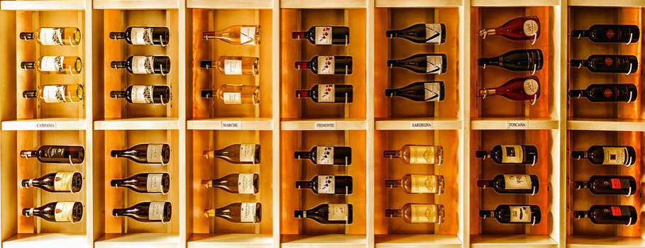 Винный шкаф — секрет правильного хранения вина